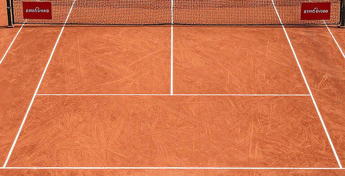 निंगबो का तीसरा सेट: रायबाकिना बचीं, पर WTA फाइनल्स का आख़िरी दरवाज़ा फ़िज़ियो रूम में बंद हुआ